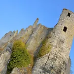 In Near Montaigle Castle * 法拉恩
