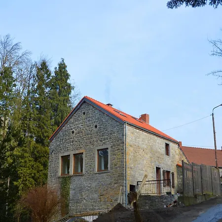 Vakantiehuis In Near Montaigle Castle Falaën