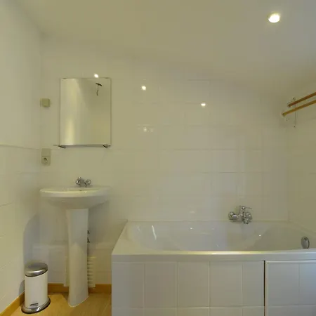 In Near Montaigle Castle Vakantiehuis *